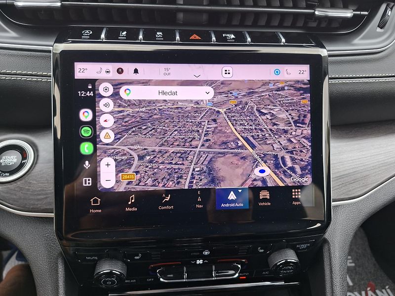 Jeep Grand Cherokee (2021) 3,6L V6 4x4 LIMITED, 6 míst - fotka 39 z 46