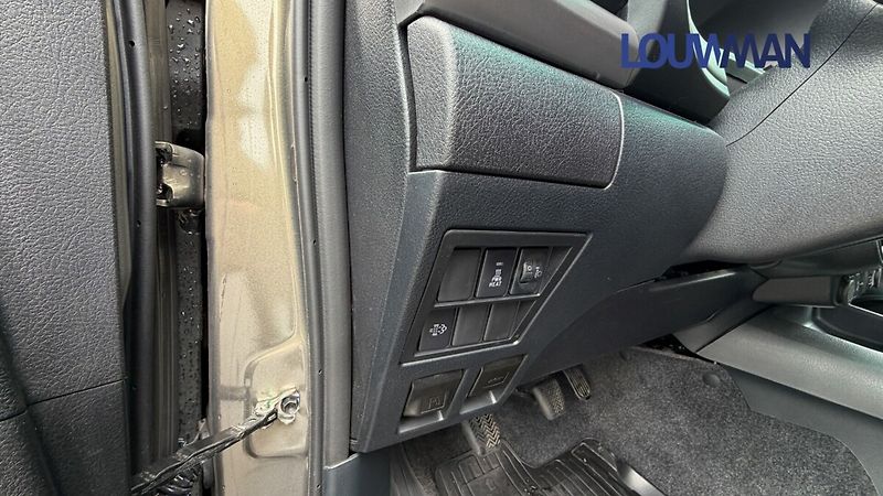 Toyota Hilux MT ACTIVE - fotka 6 z 18
