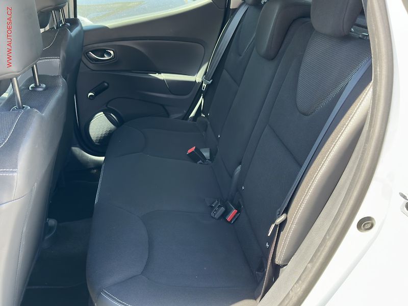 Renault Clio (2013) 1.5 dCi, ČR, Navi, AC - fotka 10 z 16