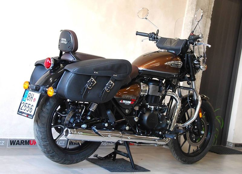 Royal Enfield Meteor 350 (2021) ZAZÁLOHOVÁNO - fotka 4 z 21