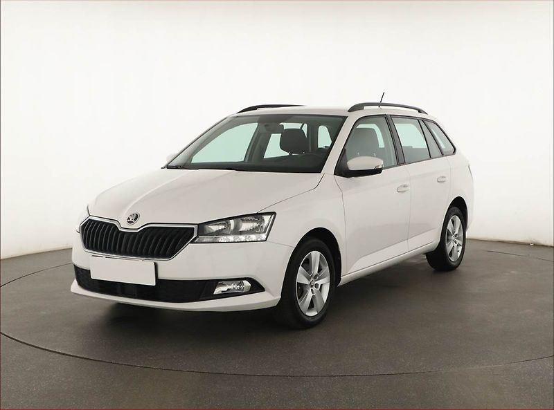 Škoda Fabia (2019) 1.0 TSI, Tempomat - fotka 2 z 15