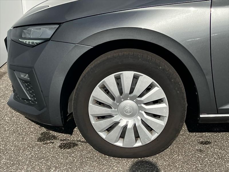 Škoda Scala 1,0 TSi 85kW SELECTION - fotka 12 z 24