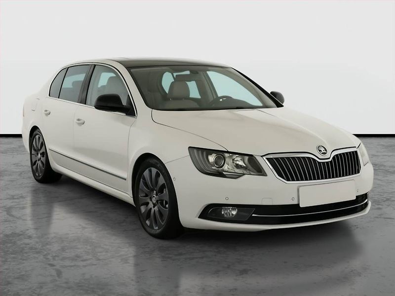 Škoda Superb (2014) Ambition Plus 3.6 FSI V6, 4X4 - fotografie inzerátu