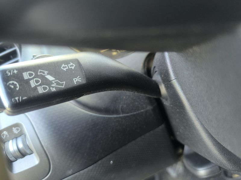 Seat Altea 2.0TDI 4X4 103KW,KRÁSNÁ,165TKM - fotka 18 z 25