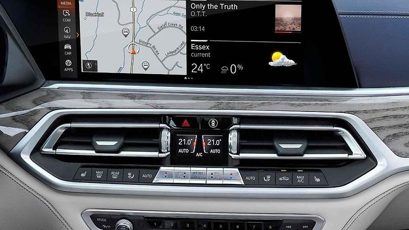 BMW X7 vs. Mercedes GLS vs. Volvo XC90 vs. Audi Q7