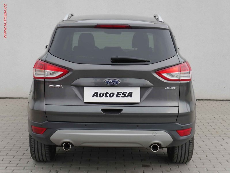 Ford Kuga (2015) 2.0TDCi 4x4, 2.maj,ČR - fotka 5 z 19