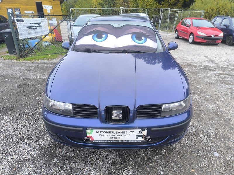 Seat Leon TDI66KW,KRÁSNÝ,110KM, SERVISKA - fotka 2 z 20