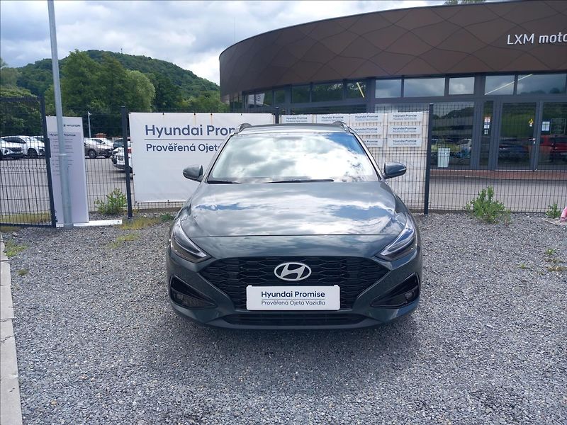 Hyundai i30 1,0 T-GDI FL DCT STYLE - fotka 2 z 21