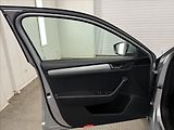 Škoda Superb 2,0 TDI ČR DSG NAVI CARPLAY - náhled 30