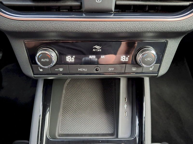 Škoda Kamiq (2023) Style 1,0TSi 81kW - fotka 25 z 35