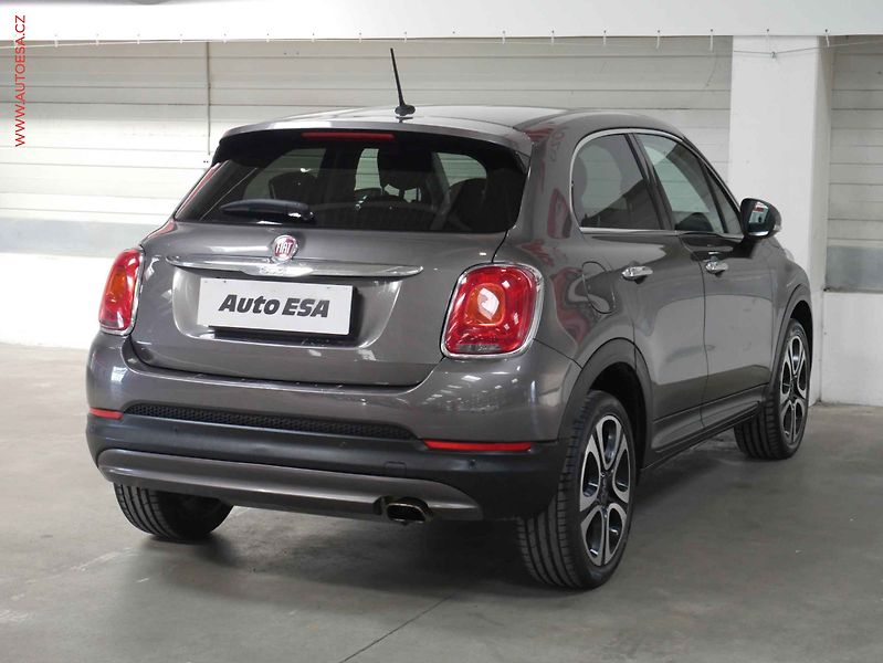 Fiat 500X (2015) 1.4T, ČR, Výhřev sed., park. - fotka 6 z 22
