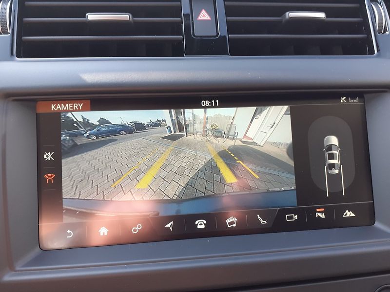 Land Rover Discovery (2019) 3.0 TD 6V 4x4 7MÍST . - fotka 16 z 33
