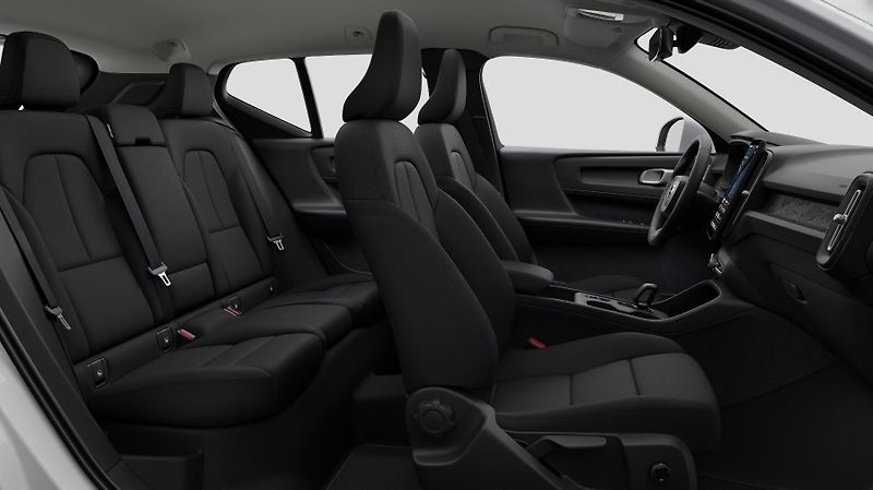 Volvo XC40 (2026) B3 AUT ESSENTIAL - fotka 12 z 12