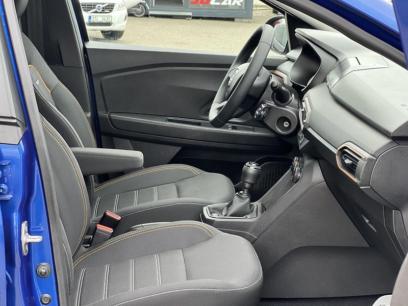 Dacia Sandero Stepway 1.0TCe LPG ČR 1.MAJ. - fotka 32 z 43