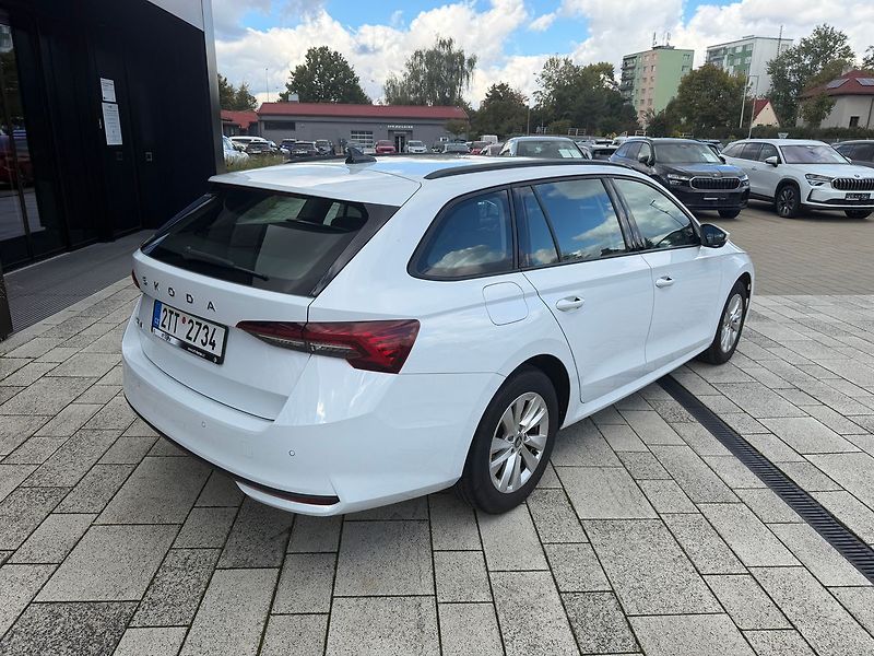 Škoda Octavia Selection  2,0TDI 85kW 6G Matr - fotka 2 z 18