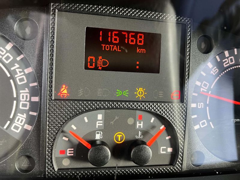 Iveco Daily (2008) 65C18 6,15m, original 116000km - fotka 7 z 10