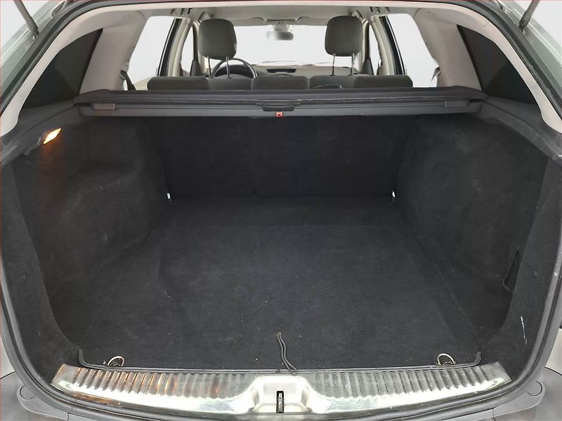 Renault Laguna (2007) 1.9 dCi, po STK, jezdí výborně - fotka 13 z 16