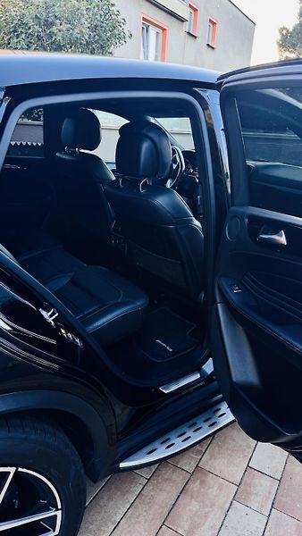 Mercedes-Benz GLE (2019) 43 AMG - fotka 12 z 12