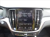 Volvo V60 2,0 D 145kW Momentum mHEV AUT - náhled 17