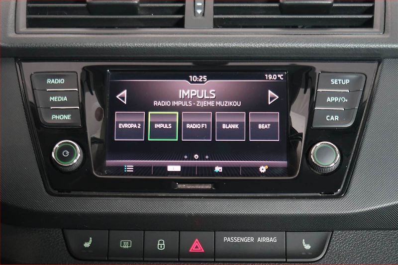 Škoda Fabia (2019) 1.0 TSI, Tempomat - fotka 16 z 17