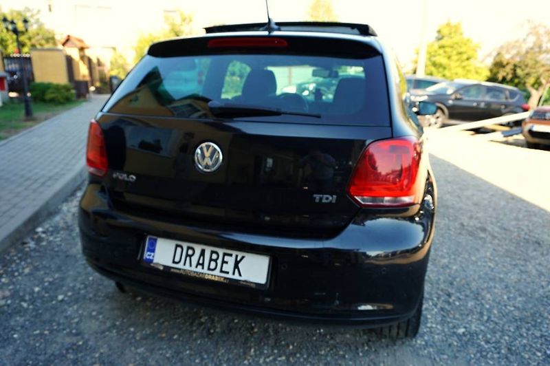 Volkswagen Polo (2012) STYLE 1,6 TDI 66 kW - fotka 5 z 32