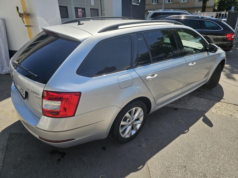 Škoda Octavia (2020) 2.0TDI 110kW DSG kombi - fotka 4 z 15