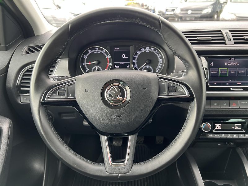 Škoda Fabia Style+ 1.0TSi KAMERA ČR 1.MAJ. - fotka 16 z 46