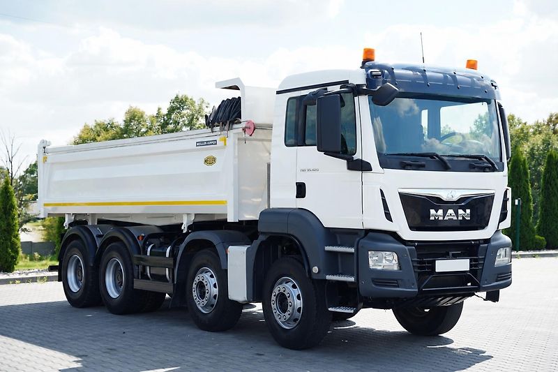 MAN TGS (2017) 35.420 8x4 sklápěč Meiller - fotka 17 z 40