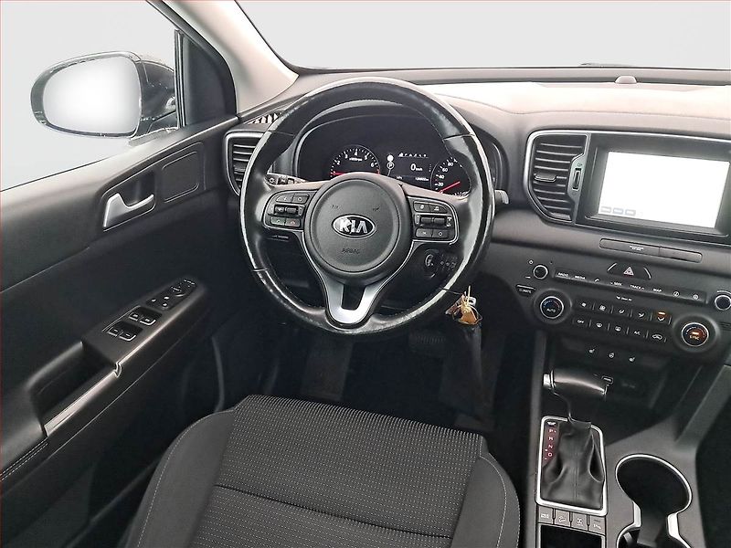 Kia Sportage (2017) 1.6 T-GDI, 4X4, Automat, Navi - fotka 7 z 19