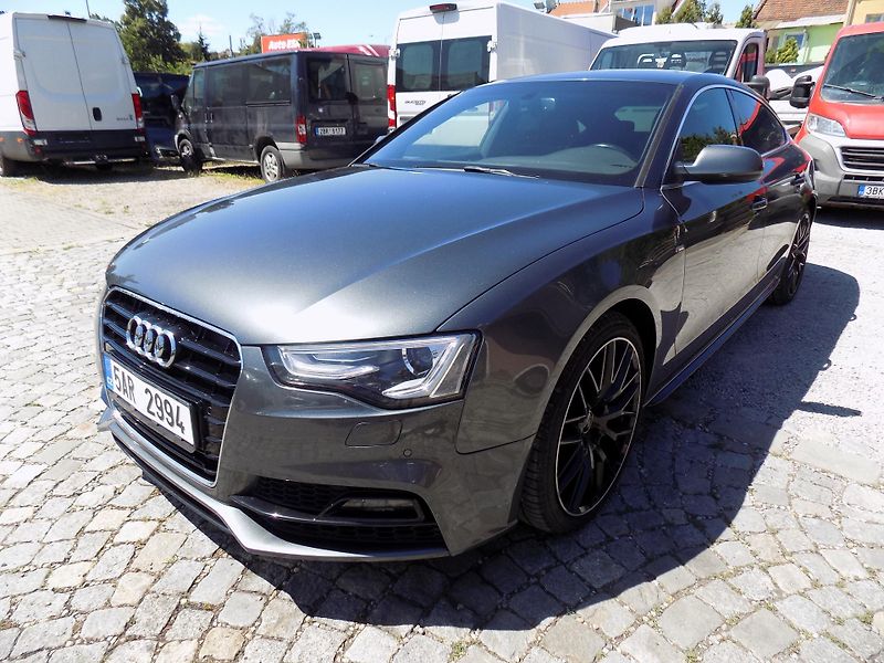 Audi A5 2,0 TDI S-LINE, ALCANTARA, TOP - fotka 1 z 50