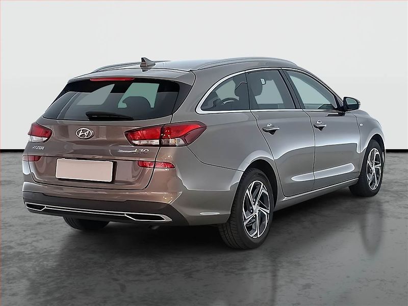 Hyundai i30 (2023) Smart 1.5 T-GDI MHEV, Automat - fotka 5 z 19