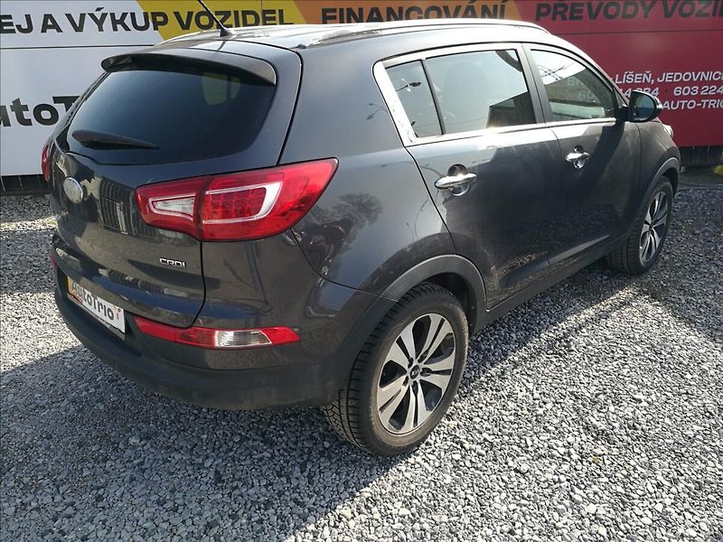 Kia Sportage 1,7 CRDi - fotka 3 z 19