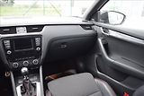 Škoda Octavia 2,0 TDI 135KW RS PO ROZVODECH - náhled 32