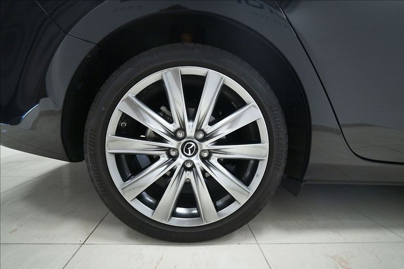 Mazda 6 2,5 SKYACTIV-G AT NAVI KŮŽE ČR - fotka 41 z 44