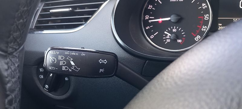 Škoda Octavia Ambition 2.0 TDI/110 kW  - fotka 26 z 29