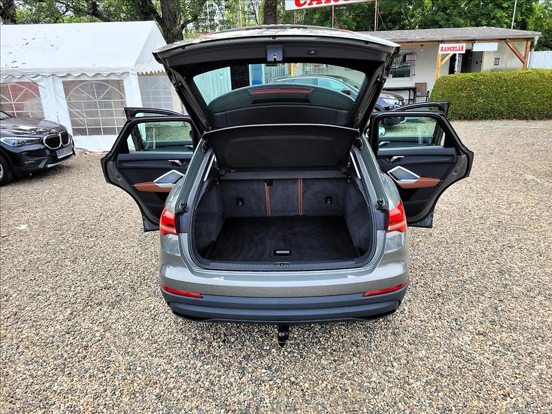 Audi Q3 1,5 TFSI,S-tronic,TFT,kůže - fotka 42 z 50