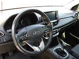 Hyundai i30 (2021) 1.5DPi, 2.maj,ČR, AC, ČR - náhled 13