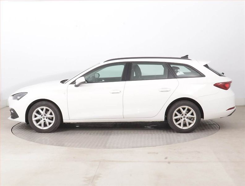 Seat Leon (2022) Style 1.5 TSI, Serv.kniha - fotka 3 z 15