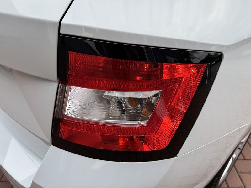 Škoda Fabia (2017) 1.2TSi Style Digi Klima - fotka 40 z 50