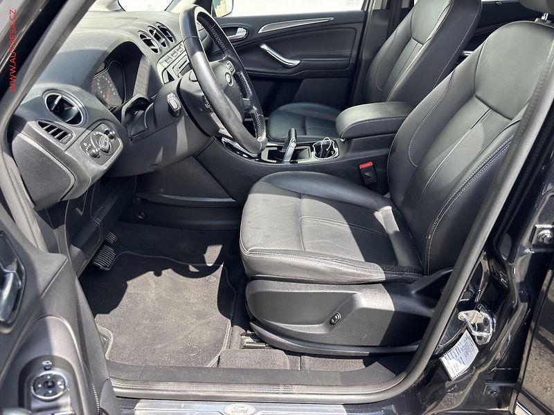Ford Galaxy (2014) 2.0 TDCi 7míst, Titanium, AT - fotka 10 z 20