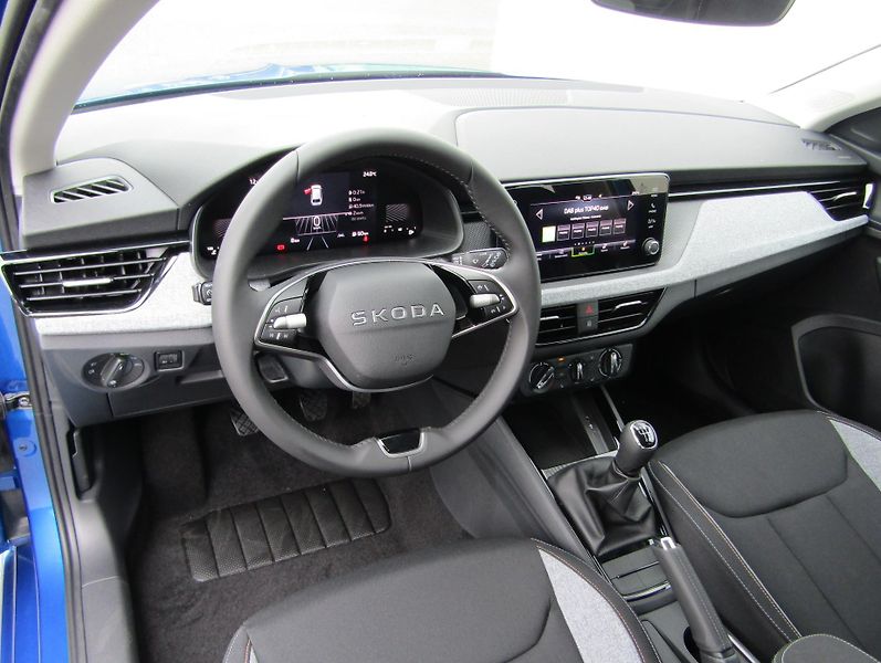 Škoda Scala (2025) Selection 1.0 TSI 85 kW - fotka 5 z 30