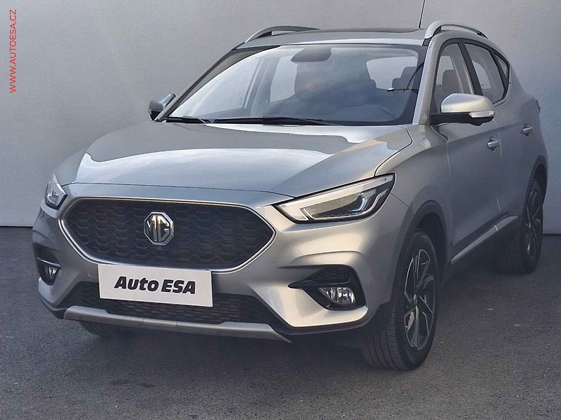 MG ZS (2023) 1.0 TGi, Luxury, LED, panor - fotka 3 z 18