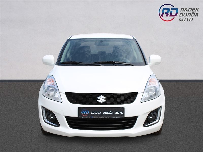 Suzuki Swift 1,2 i  ČR,1.MAJ,AUTOMAT,69TKM - fotka 2 z 23
