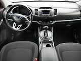 Kia Sportage (2012) 2.0 CRDi 4x4, ČR, AT, park - náhled 8