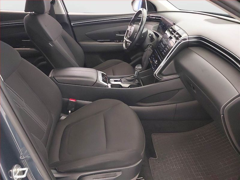 Hyundai Tucson (2021) 1.6 T-GDI 48V MHEV - fotka 9 z 22
