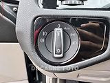 Volkswagen Golf (2018) 1.6TDi, DSG, LED, navi - náhled 16
