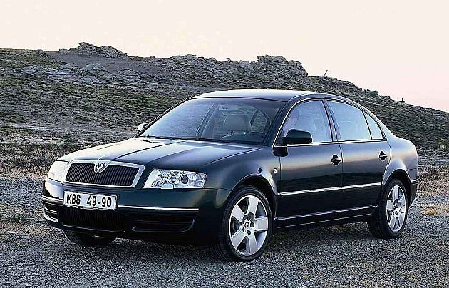 Škoda Superb první generace.