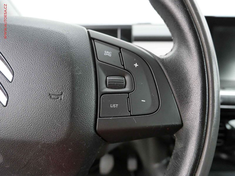 Citroën C4 Cactus (2015) 1.2 PT, ČR, AC, tempo, park - fotka 11 z 21