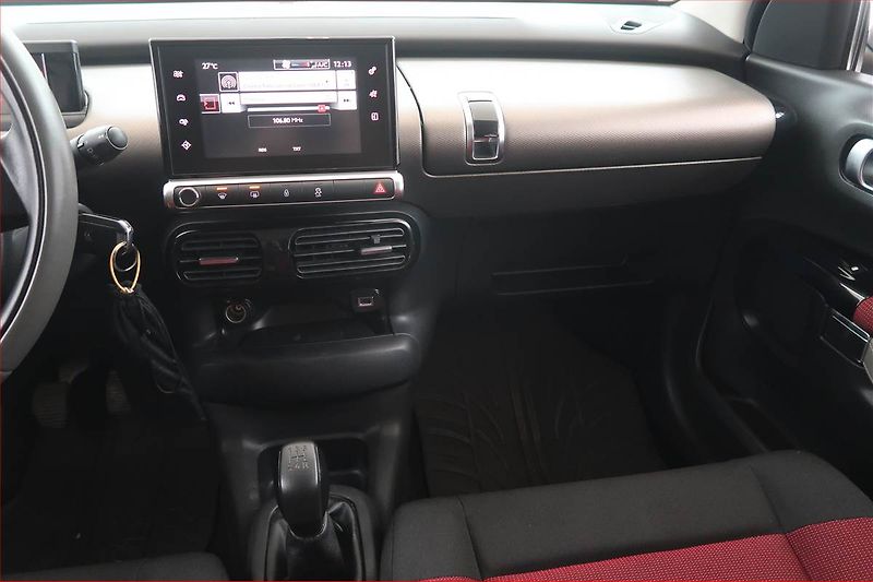 Citroën C4 Cactus (2016) 1.6 BlueHDi, Tempomat - fotka 8 z 14