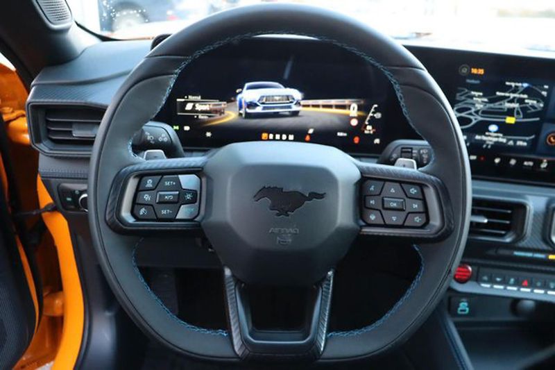 Ford Mustang (2026) 5.0 Dark Horse MagneRide - fotka 17 z 26